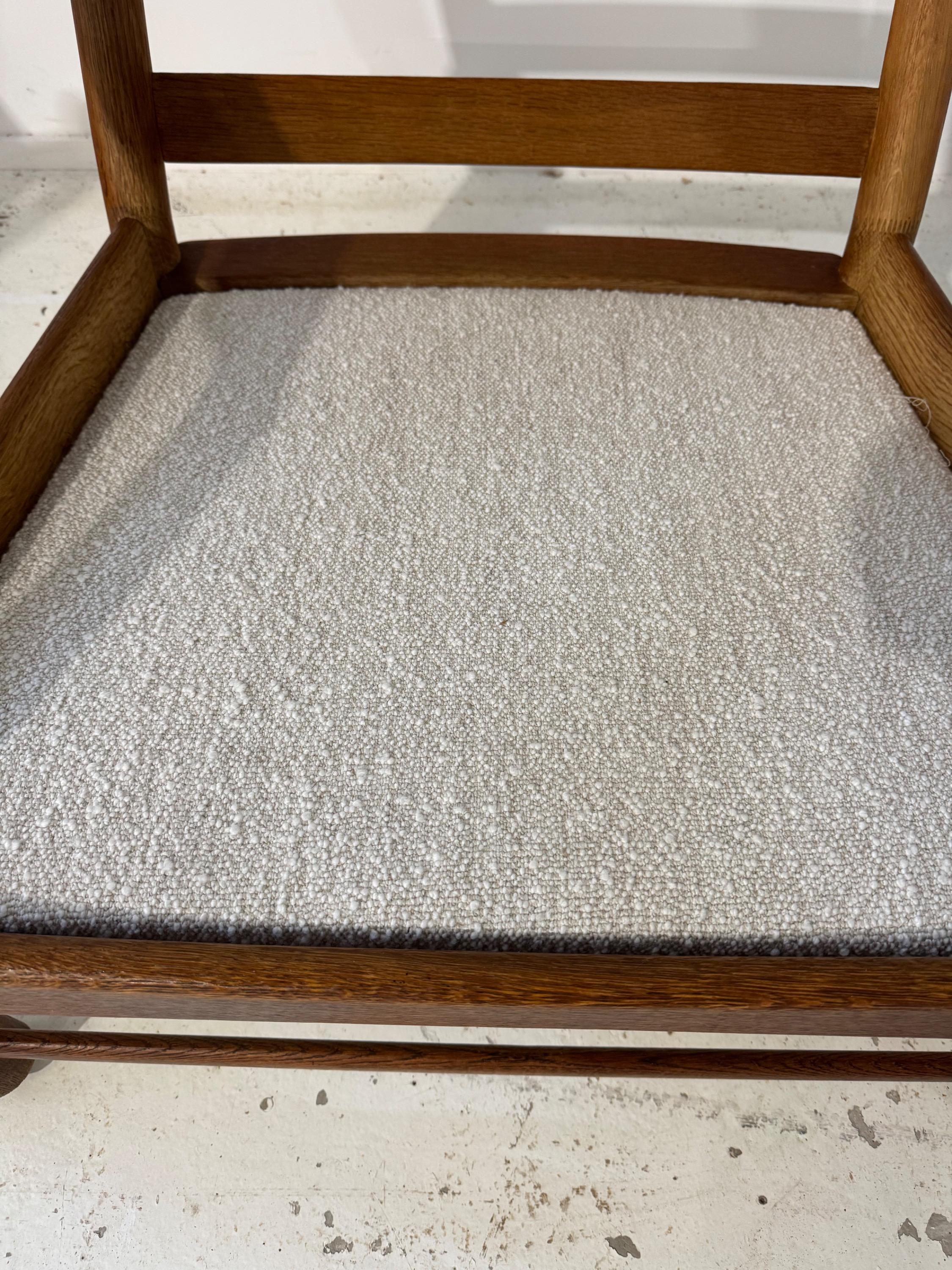 Big Pair of 1950’s Danish Oak Armchairs, Very Nice Design & Wood Work, Fully Restored, New Upholstery in DEDAR Wool Fabric, Very Confortable.  Dim Each= Hback 85 / Hseat 38 x 90 x 82 cm