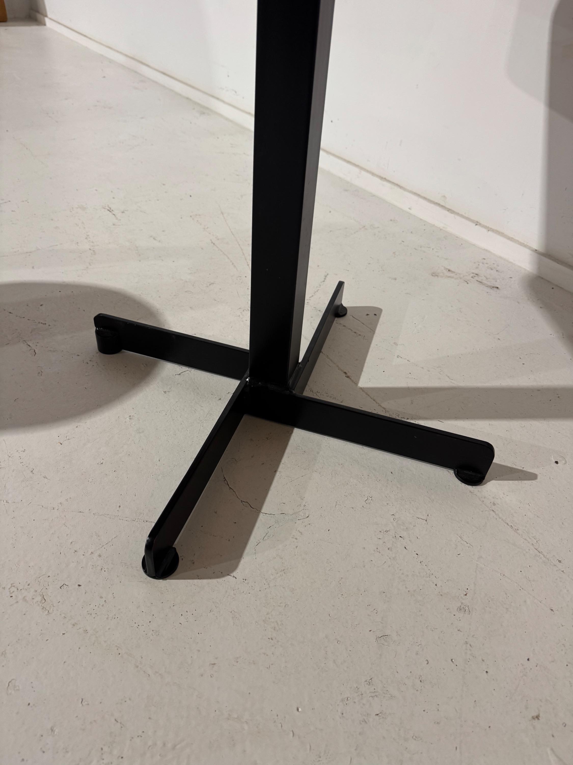 Charlotte Perriand, Pentagonal Table Les Arcs 1800 , « Pierra Menta » Ski Resort 1976 Perfect original vintage condition   Dim = 94 x 94 x 67 cm