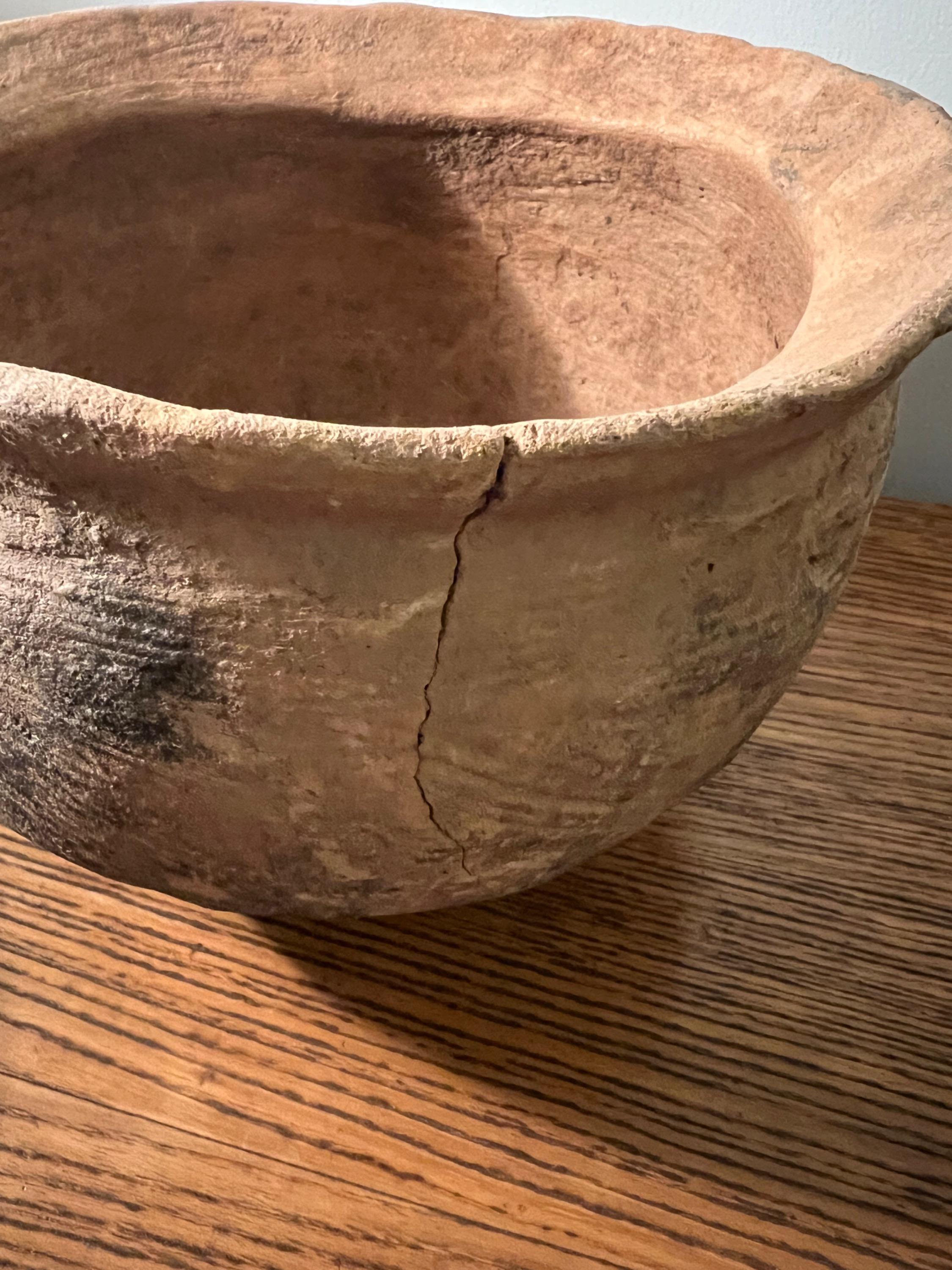 Primitives Terracotta Bowls Dim = Diam 21 / H 15 cm    Diam 17 / H 12 cm a crack on the largest